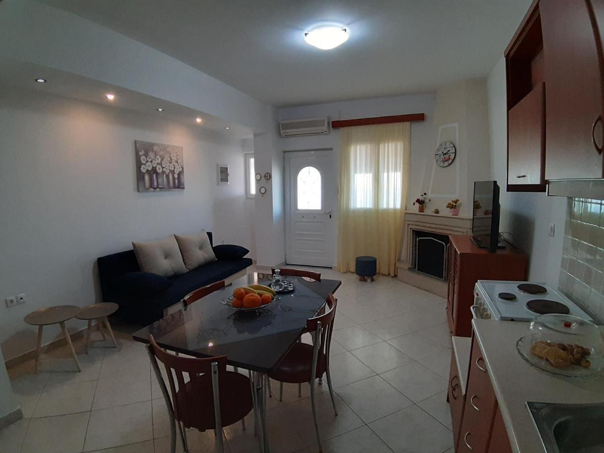 Roussa'S View Apartments Sitia  Buitenkant foto