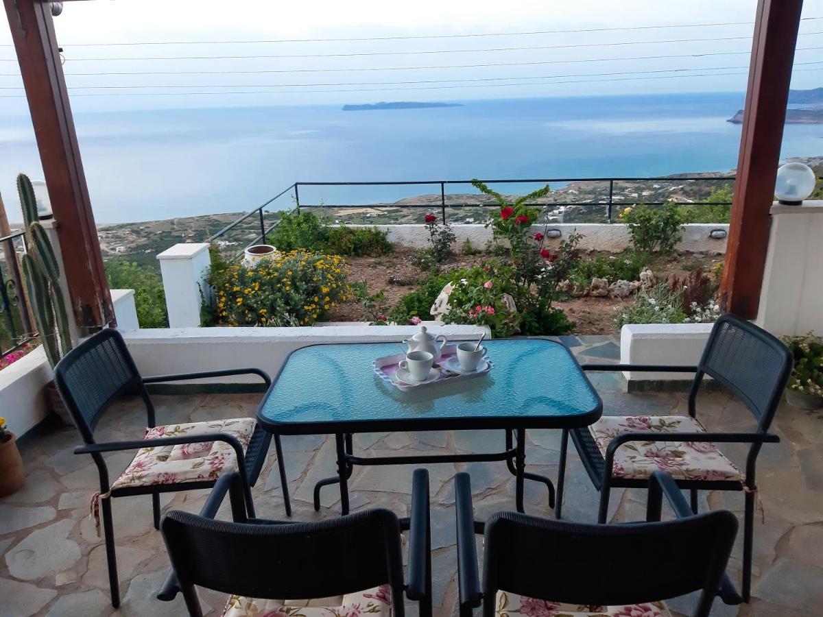 Roussa'S View Apartments Sitia  Buitenkant foto